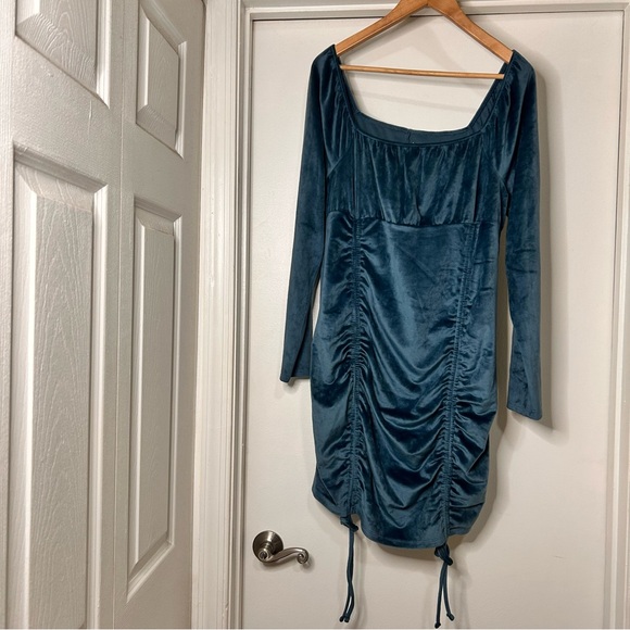 SO (Sonoma) Goods for Life Teal Velour Square Neck Ruched Dress - Size XL - Picture 3 of 9